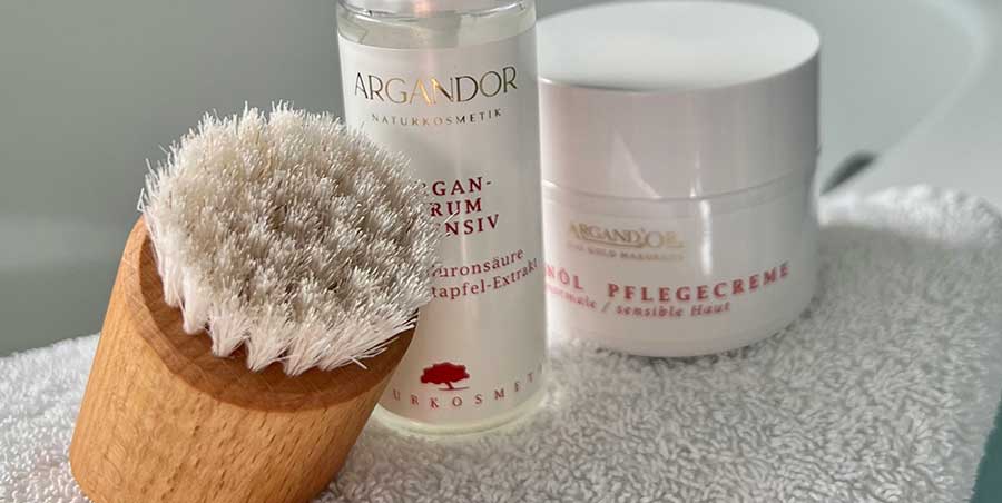 argandor-cosmetic-hollywood-trend-buersten-peeling-plattform-pressebericht-wirtschaftsforum-header argandor-cosmetic-hollywood-trend-buersten-peeling-plattform-pressebericht-wirtschaftsforum-header